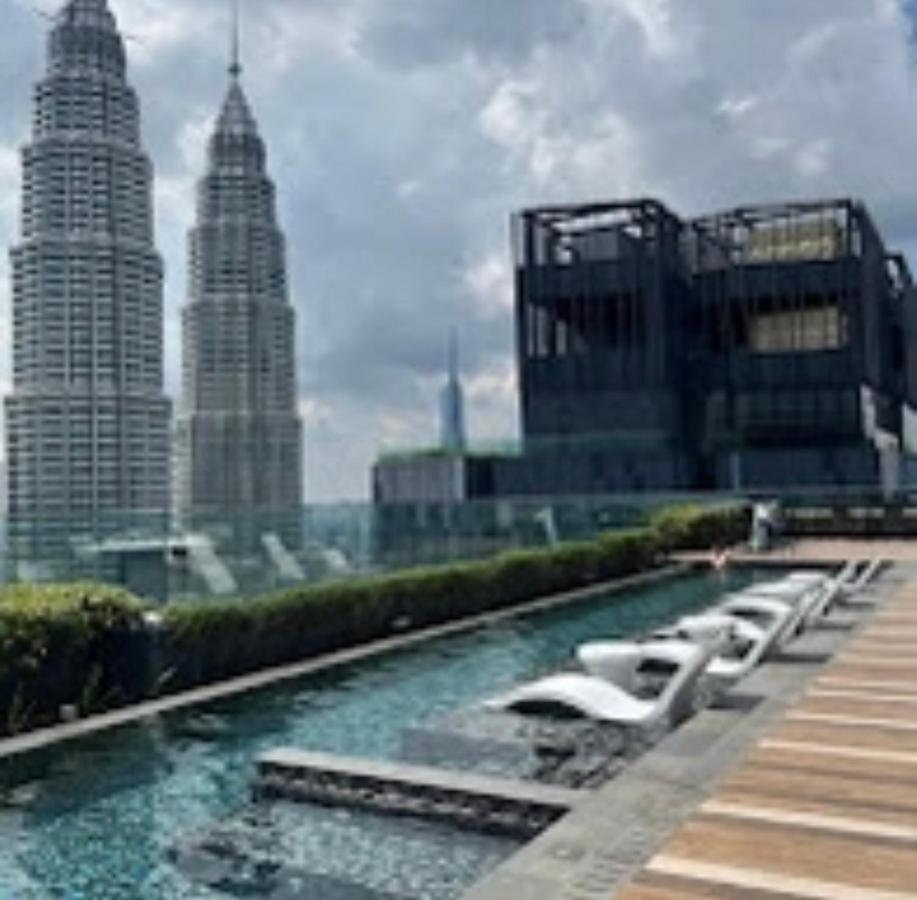 Star Klcc By M&t *